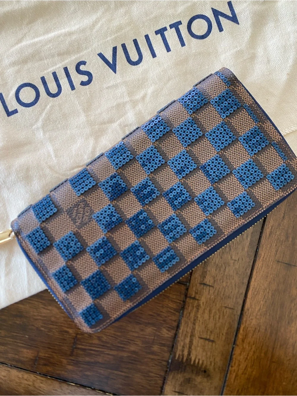 Louis Vuitton Damier Paillettes Zippy Wallet